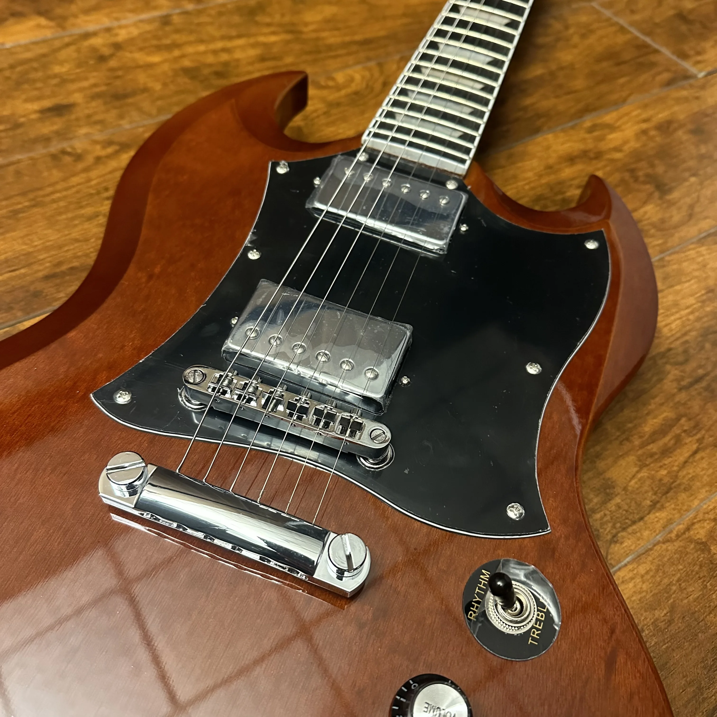 Factory SG Model G400 Brown 6 Stings Electric Guitar