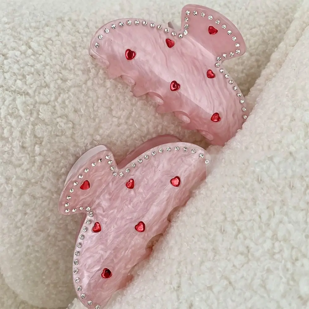 

Rhinestone Love Heart Hair Claw Creative Hairpin Hair Clip INS Shark Clip Geometry Pearl Acetic Acid Hair Clip Decoration