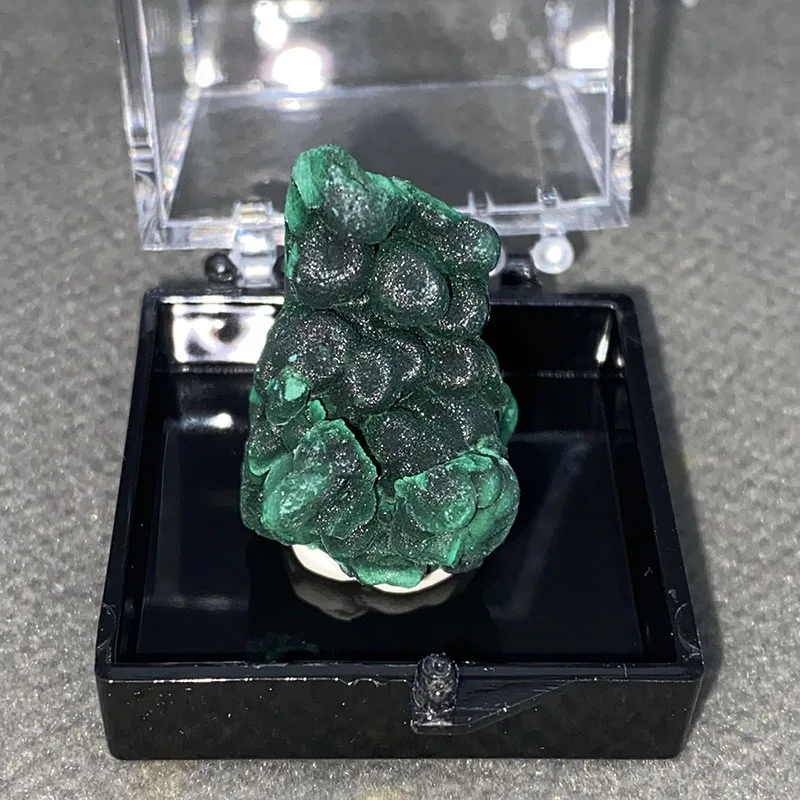 100% natural Malachite  raw stone mineral specimen healing crystal gemstone collection Box size:35*35*35mm