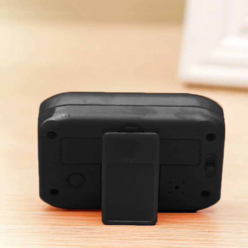 Small Clock Digital Time Stop Snooze Table 2.7" Date Desk Display Night Light 4 colors 6.7*4.5*3.4cm ABS Hot