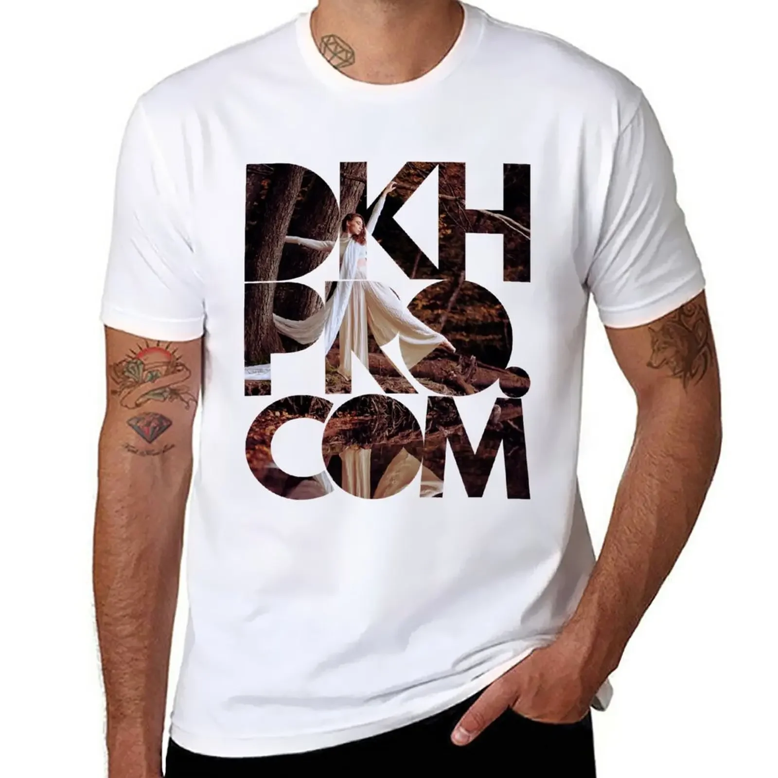 

Exhibition Fine Art Print in Creative Logo 02 T-Shirt animal prinfor boys Short sleeve tee t shirts for men pack