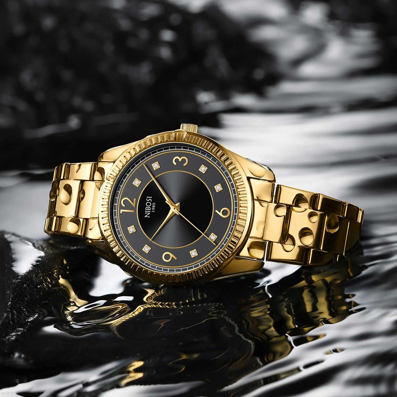 Luxury Men Women Watch Gold White Quartz Wrist Watch Stainless Steel Couples Clock Casual Waterproof Mens Watches_voghion.com