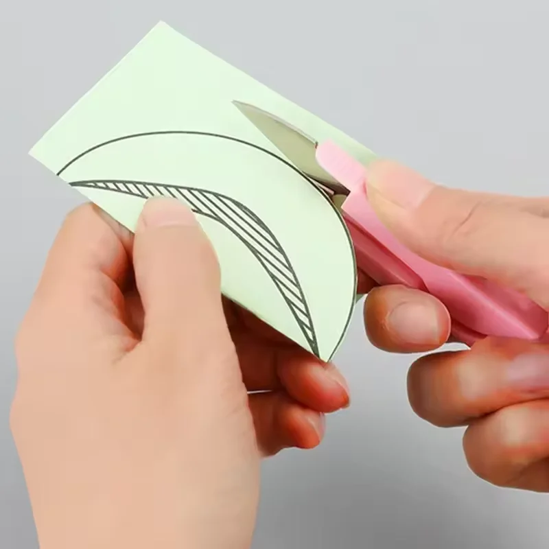 U Shape Sewing Scissors - Product Image 5