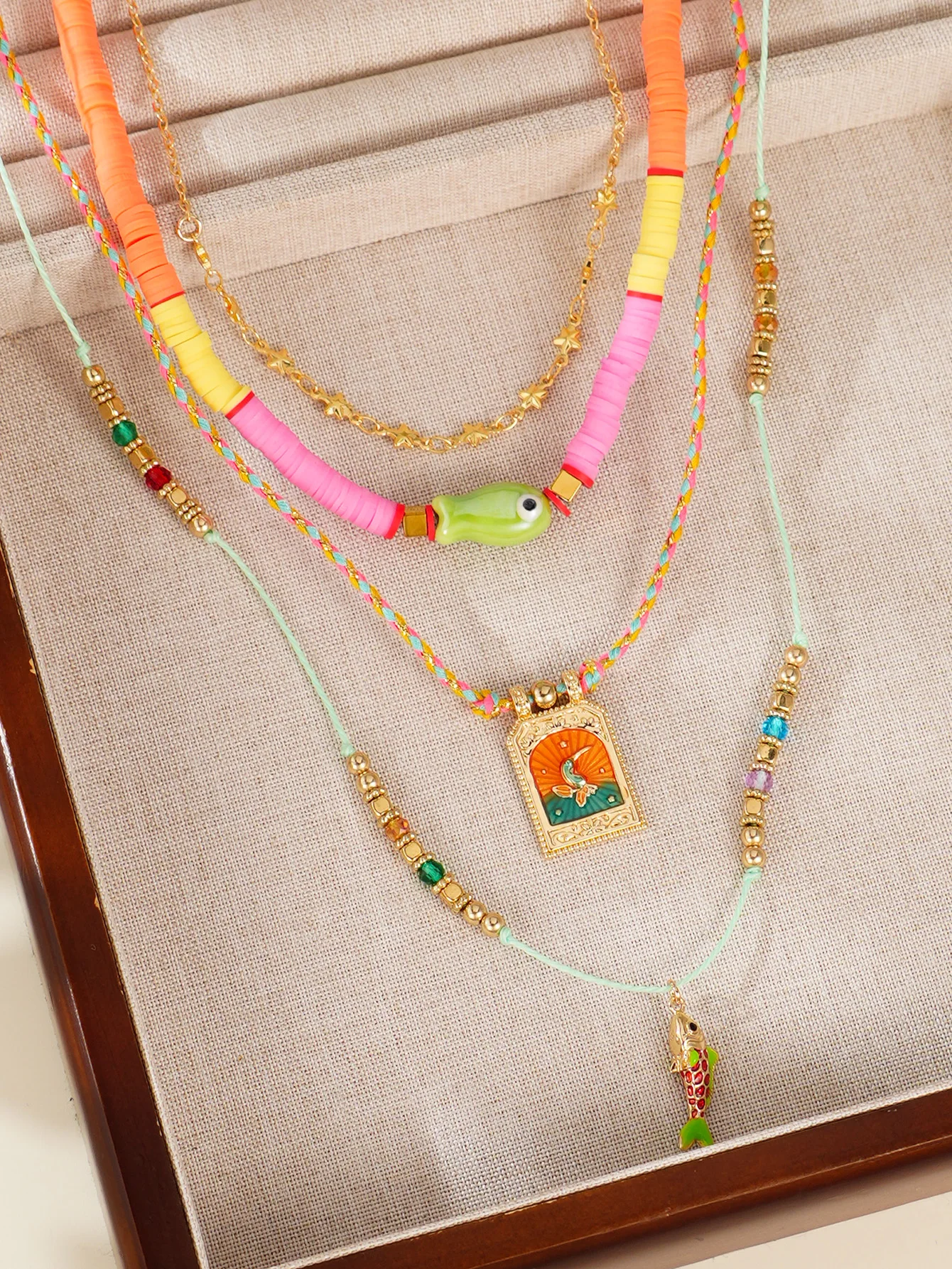 4pcs Bohemian Fish Dopamine Soft Ceramic Beads Adjustable Braided Rope Stacked Necklace Women Beach Vacation Commuting 6