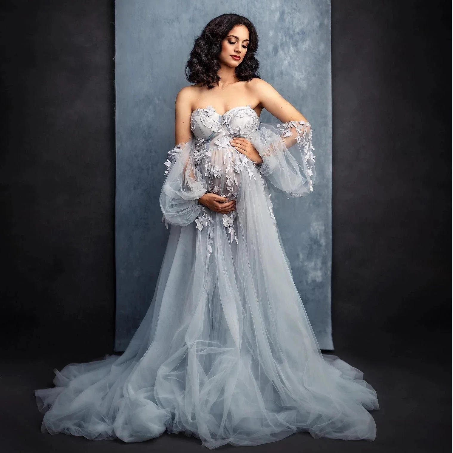 

Pretty Dusty Blue Maternity Photoshoot Dress Off the Shoulder 3D Applique Tulle Maternity Dresses For Photo Shoot Pregnancy Gown