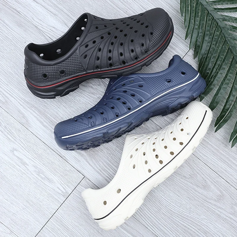 Leather Sandals Sports Slippers Hole Shoes Men's Summer Shoes Sandals Men's Outdoor Comfortable Non-slip Ripped Sandals Hollow Breathable Clogs Fashion Beach Slippers