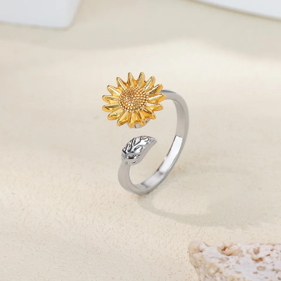 とっても可愛い　スイングリング　１８K インフィニティ リング SV K18仕上げ K18GP 指輪 送料無料 指輪