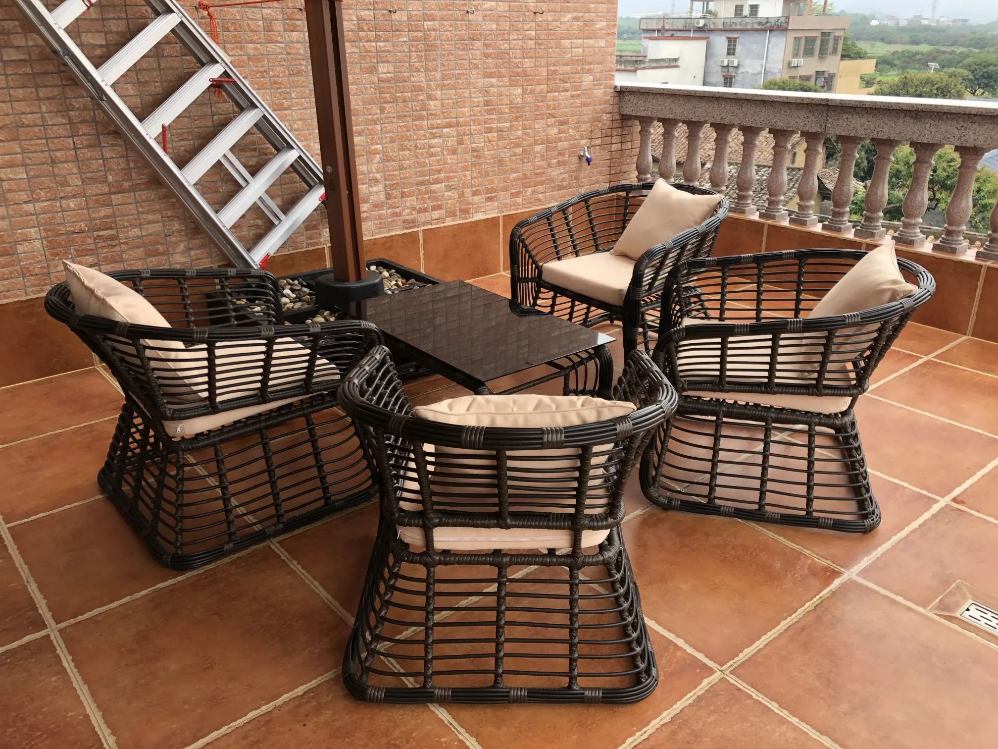 Description Picture 4 of itemNordic Outdoor Garden Furniture Sets Modern Home Patio Rattan Sofa Combination Waterproof Leisure Furniture Balcony Sofa Chair L