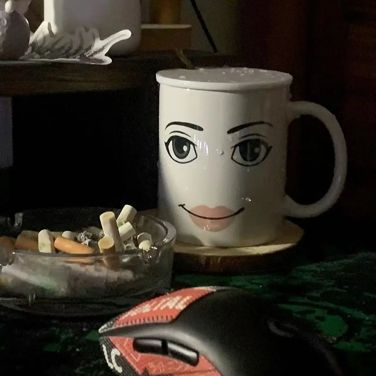 Cute Ceramic Mug – cartoon smile cup showing capacity and size dimensions