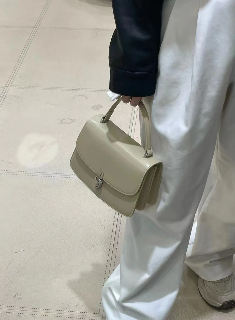 Borsa a mano da donna in vera pelle elegante per tutti i giorni_voghion.com