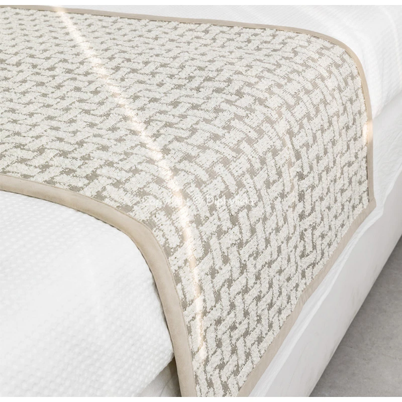 Diphylleia H Style Tiles Luxury Bed Runner Size 70x210cm Modern Art 3D Jacquard Geometric Bedding Scarf For Bedroom Wedding Room