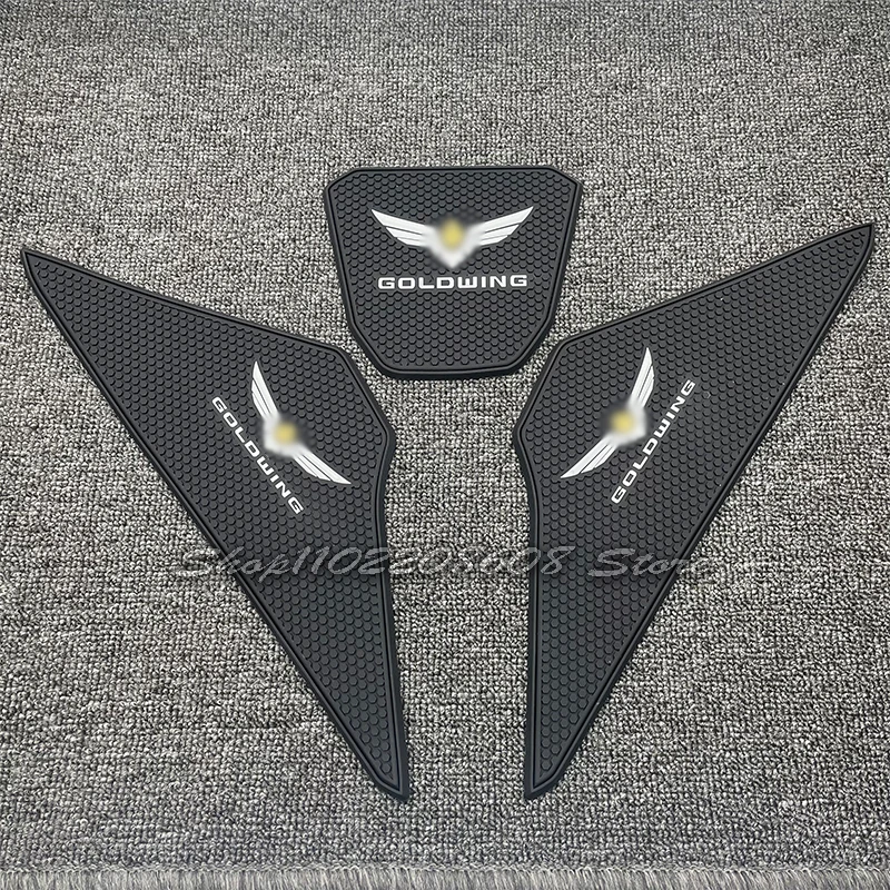 Suitable for Honda Gold Wing GL1800 F6B adhesive sticker motorcycle anti-skid side fuel tank pad sticker 2018-2022