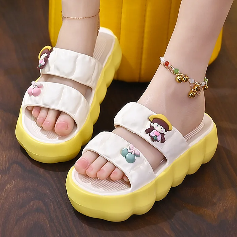 New model Women Summer Flat Sandals Fashion Girl's Platform Sandals Heels Beach Slippers Outdoor Comfortable Beach Sandals Shoes