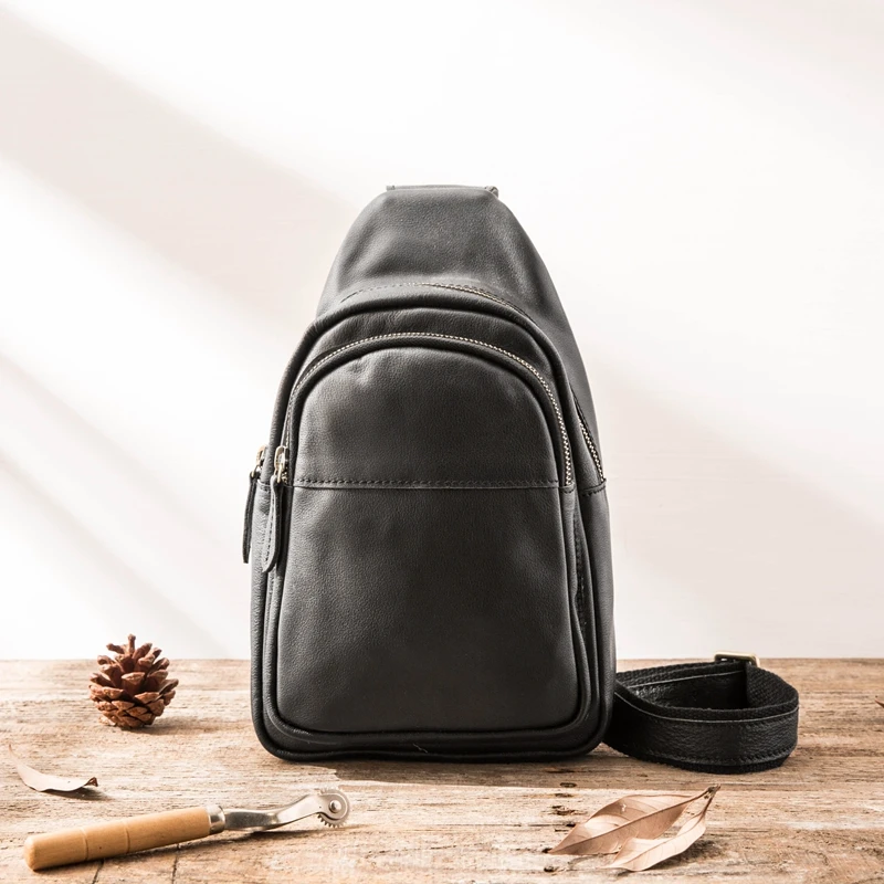 

2022 New Chest Bag Men's Casual Leather Shoulder Messenger Bag Mini Men's Bag Multifunctional Soft Leather Men Cotton Versatile