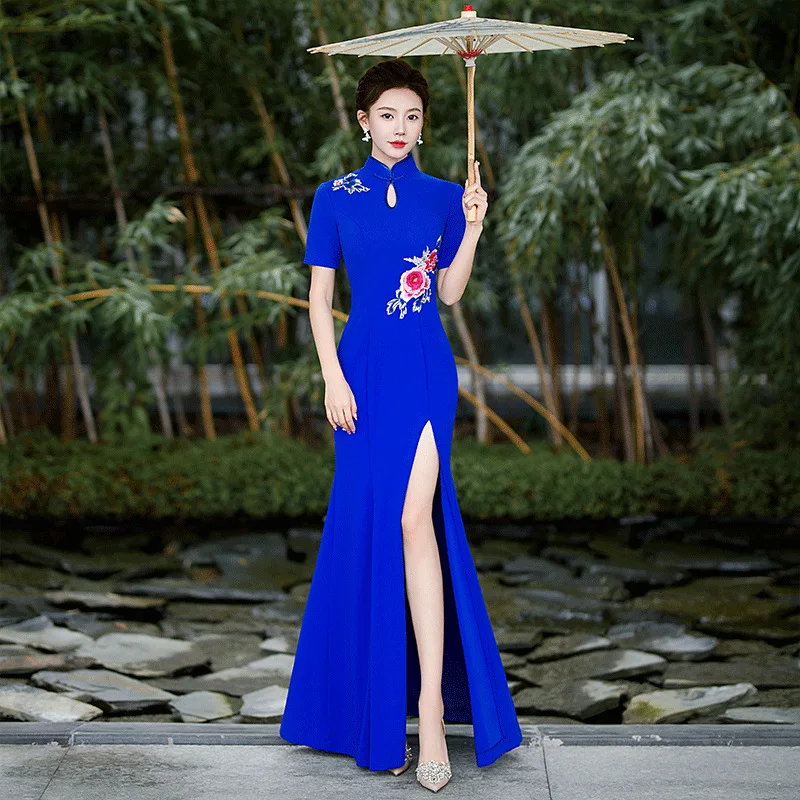 

Elegant Short Sleeve High Split Mermaid Qipao Flower Embroidery Applique Drop Collar Runway Show Cheongsam Chinese Women Dress