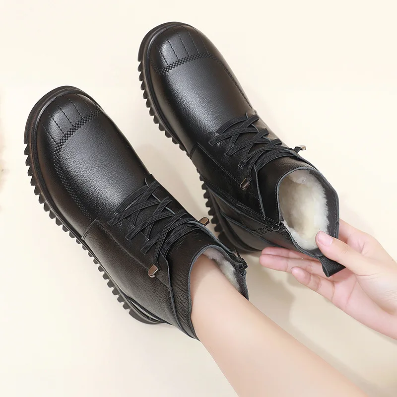 High Quality Genuine Leather Lace-up Women Ankle Boots Female Thick Plush Warm Snow Boots Mother Waterproof Non-slip Booties