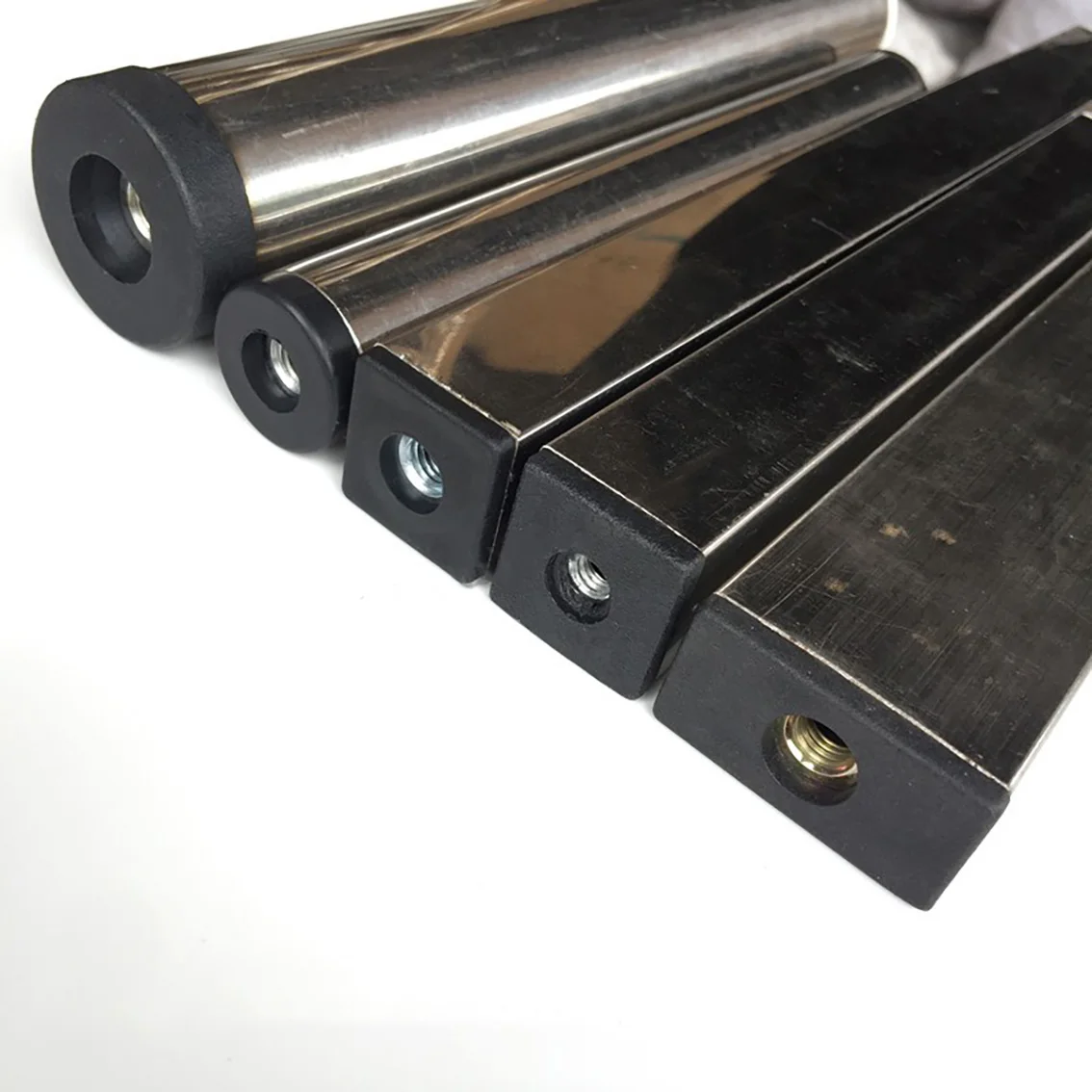 

4Pcs M6 M8 M10 Black Plastic Round Caps Hole Plug Nut Plug Protection Gasket Dust Seal End Cover Caps For Chairs Furniture