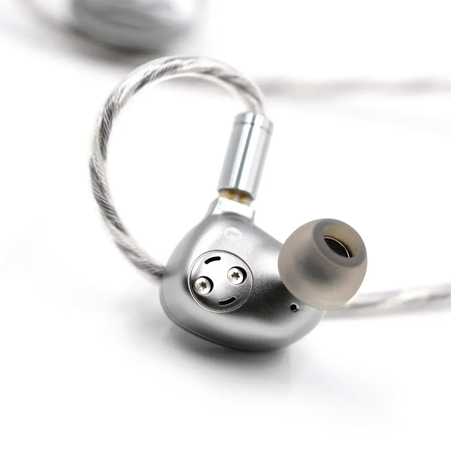 BQEYZ WIND シルバー2pin 4.4mm