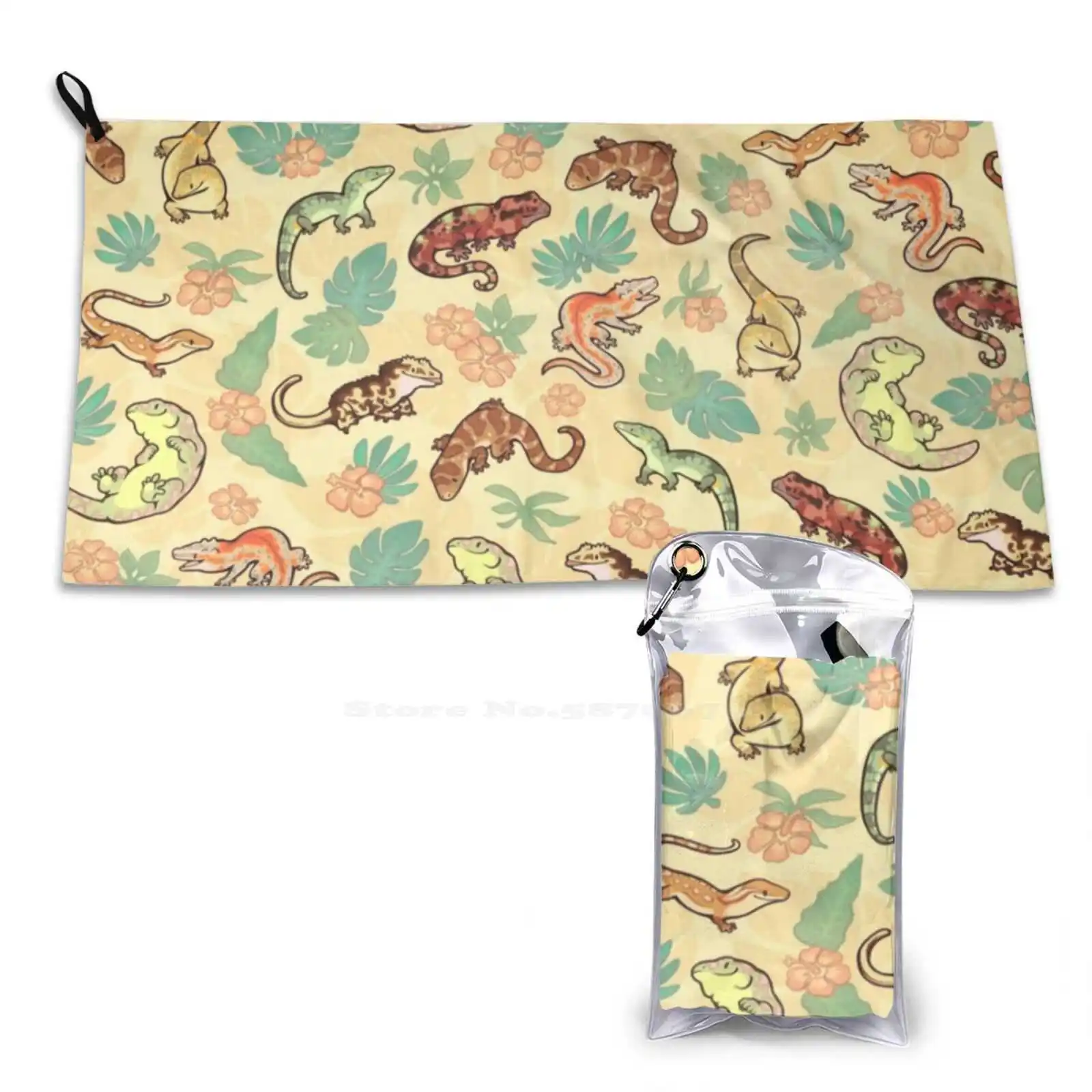 Gecko Family In Yellow Pattern Soft Face Asciugamano Home Outdoor Geckos Crested Gecko Gargoyle Gecko Leachie Chahoua Pattern Giallo