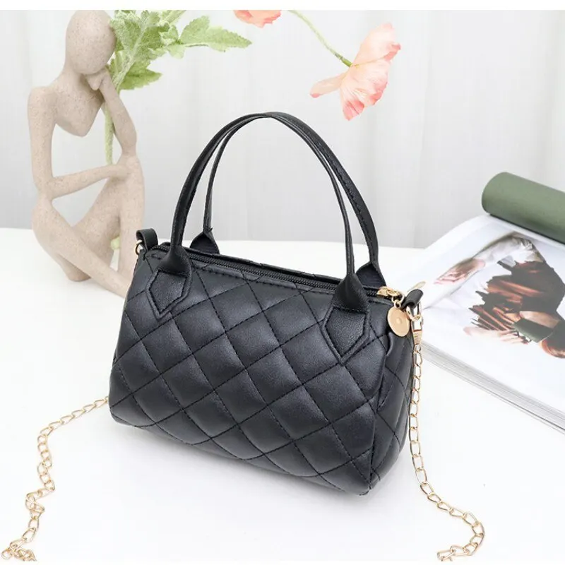 Crossbody Bags for Women Fashion Quilted Shoulder Purse with