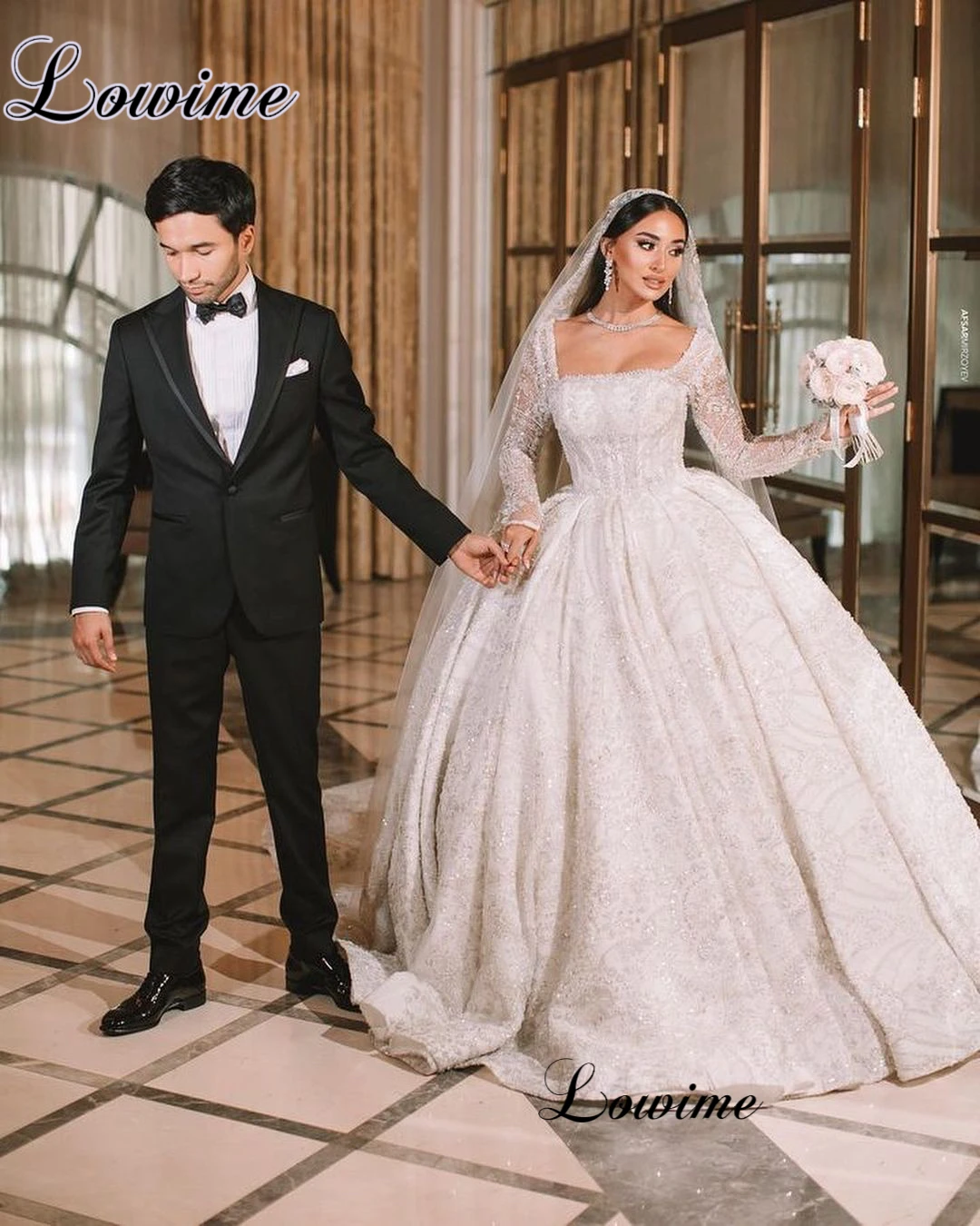 Nozze Abito Da Sposa Roberto Cavalli Abito Da Sposa Scollo