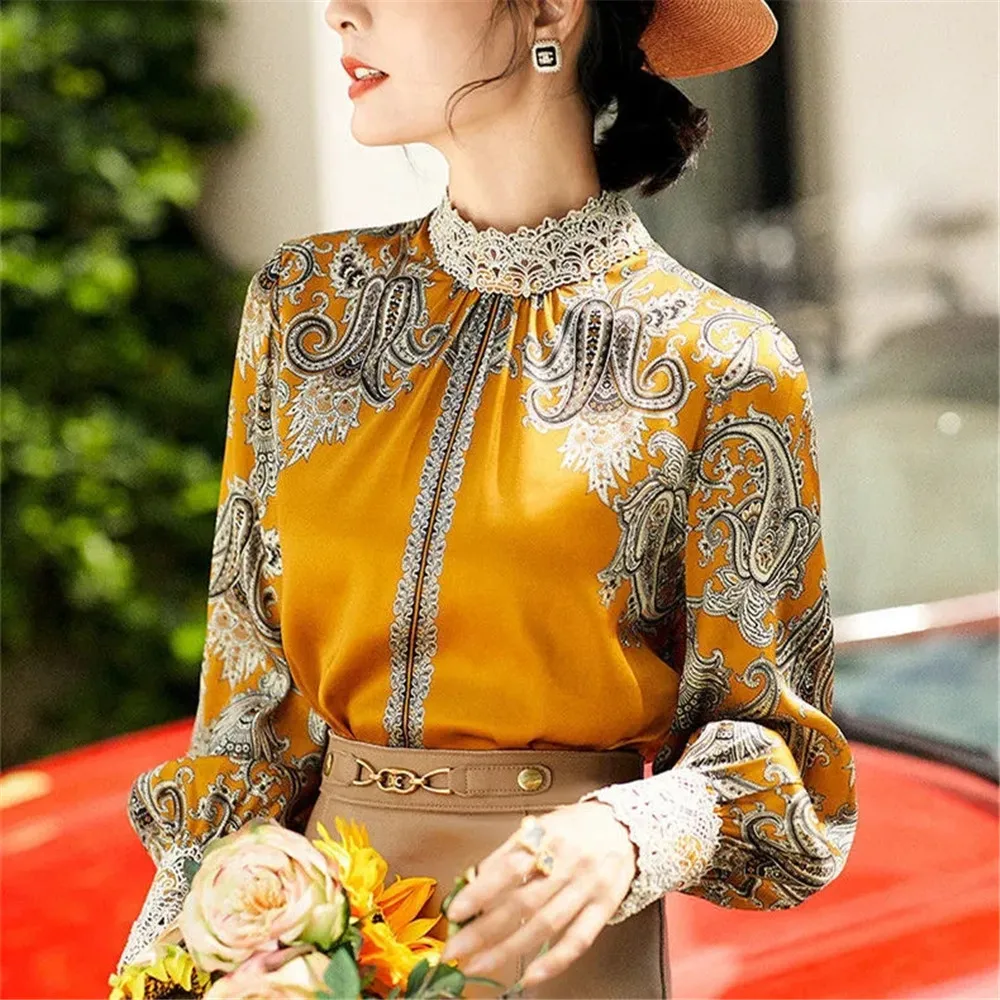 

Formal Dressestrend2024 Spring New High-Grade Silk Women'S Embroidery Hollow Print Noble Foreign Style Small Shirt