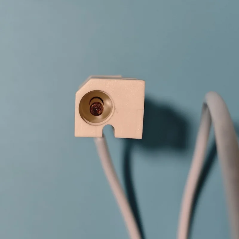 Gew uv lamp ceramic connector