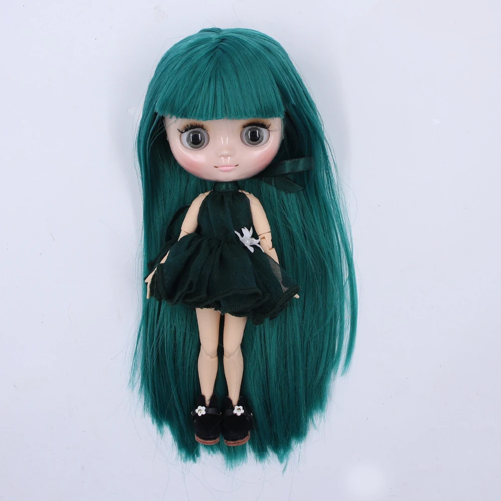 Middie Blythe Doll with Green Hair, Tilting-Head & Custom Jointed Body 1