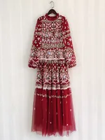 فستان مطرز بالورود متوفر بألوان 4