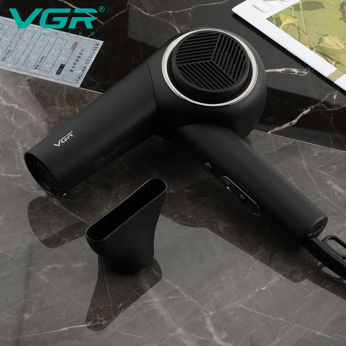 VGR 1600-2000W Powerful Foldable Electric Professional Travel Hair Dryer with Concentrator