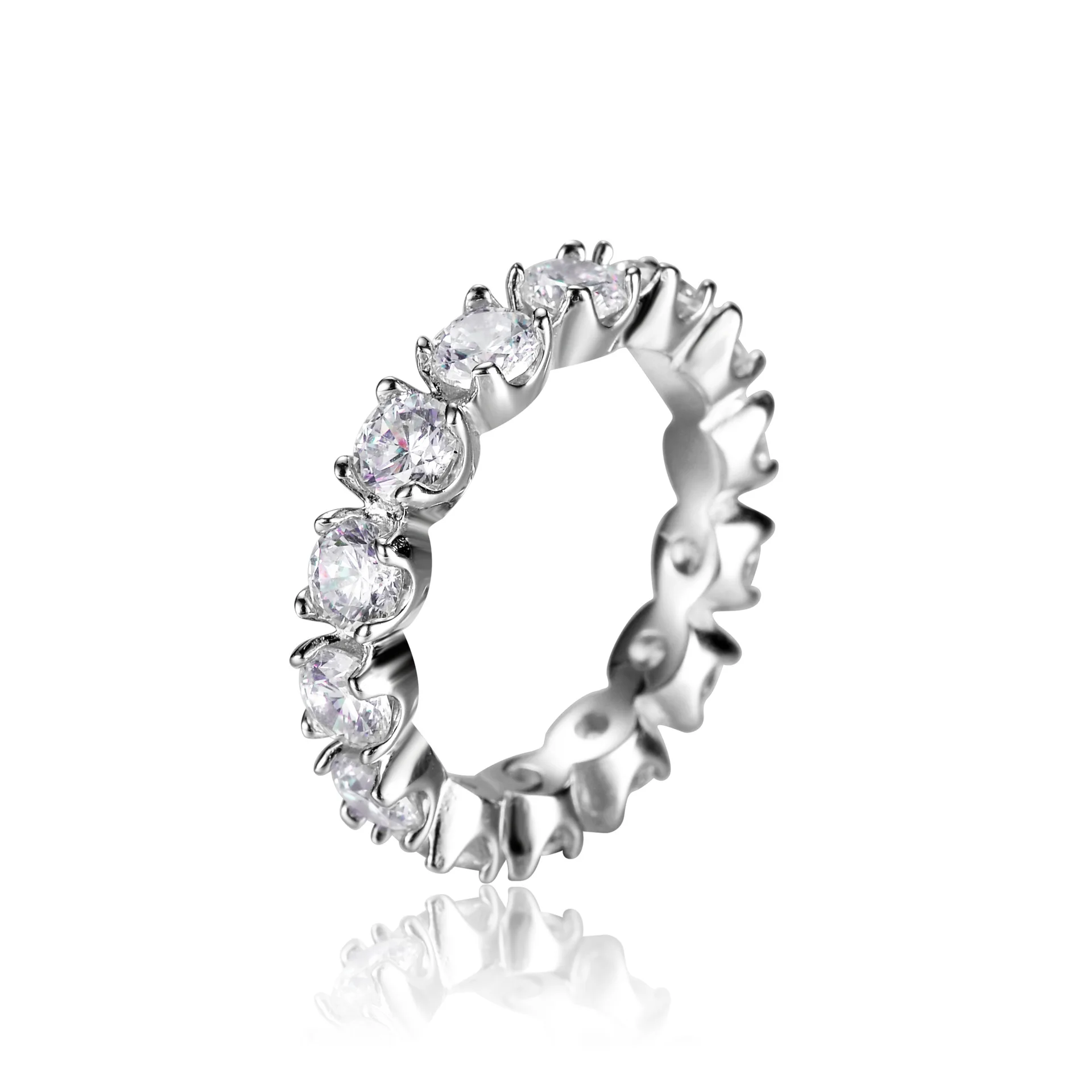 Рисунок 5 - Роскошное Платиновое кольцо с бриллиантами