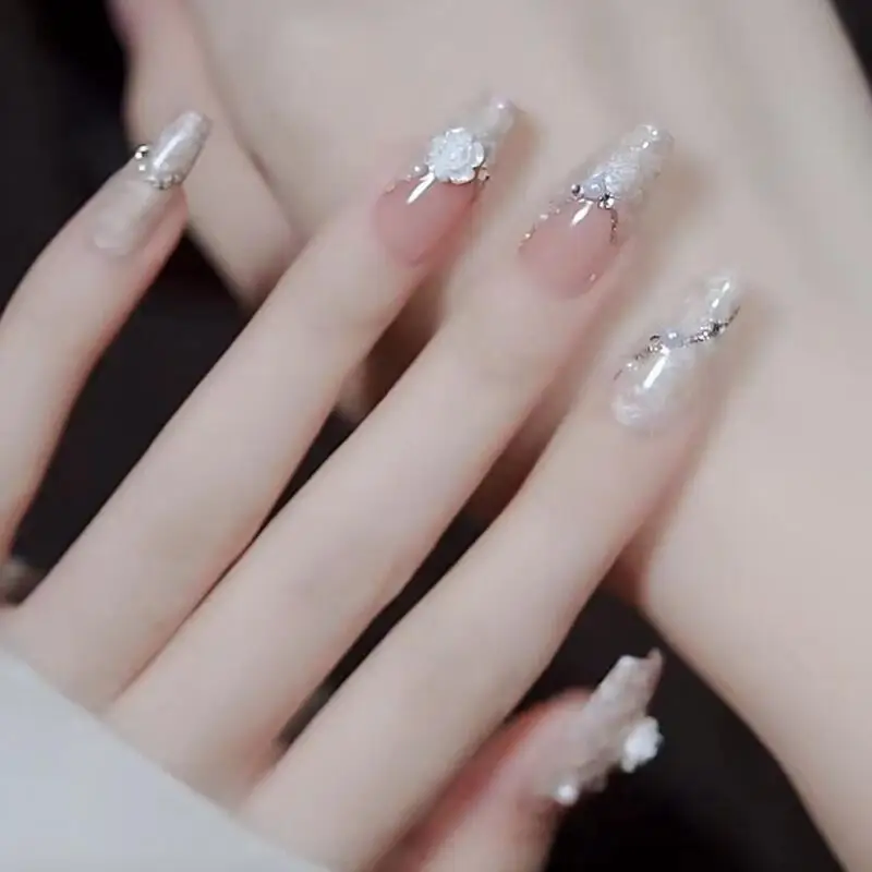 

Camellia False Nails Pearl Butterfly Design Fake Nail Patch Sweet Style Girl Women Press on Nail Tips