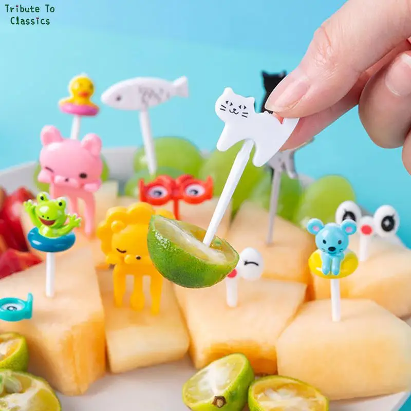 Description Picture 4 of item1 set/pack Cute Eyes Fruit Fork Plastic Fruit Pick Kids Bento Lunch Snack Cake Dessert Food Toothpick Kitchen Tableware Decor