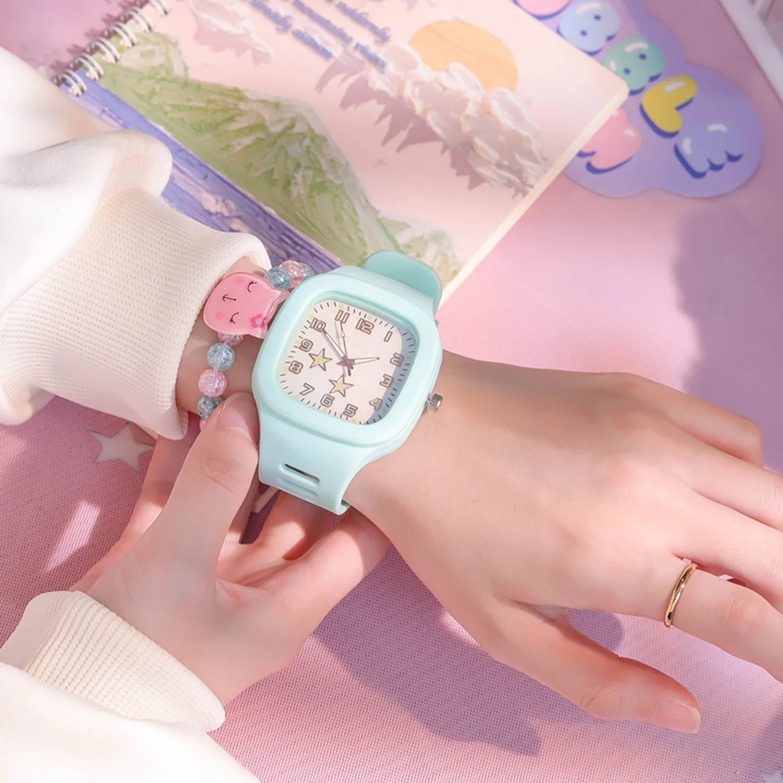 

Womens Casaul Watches Ultra-Thin Silicone Strap Luminous Star Wrist Watch for Medical Professionals Students Women Men H9