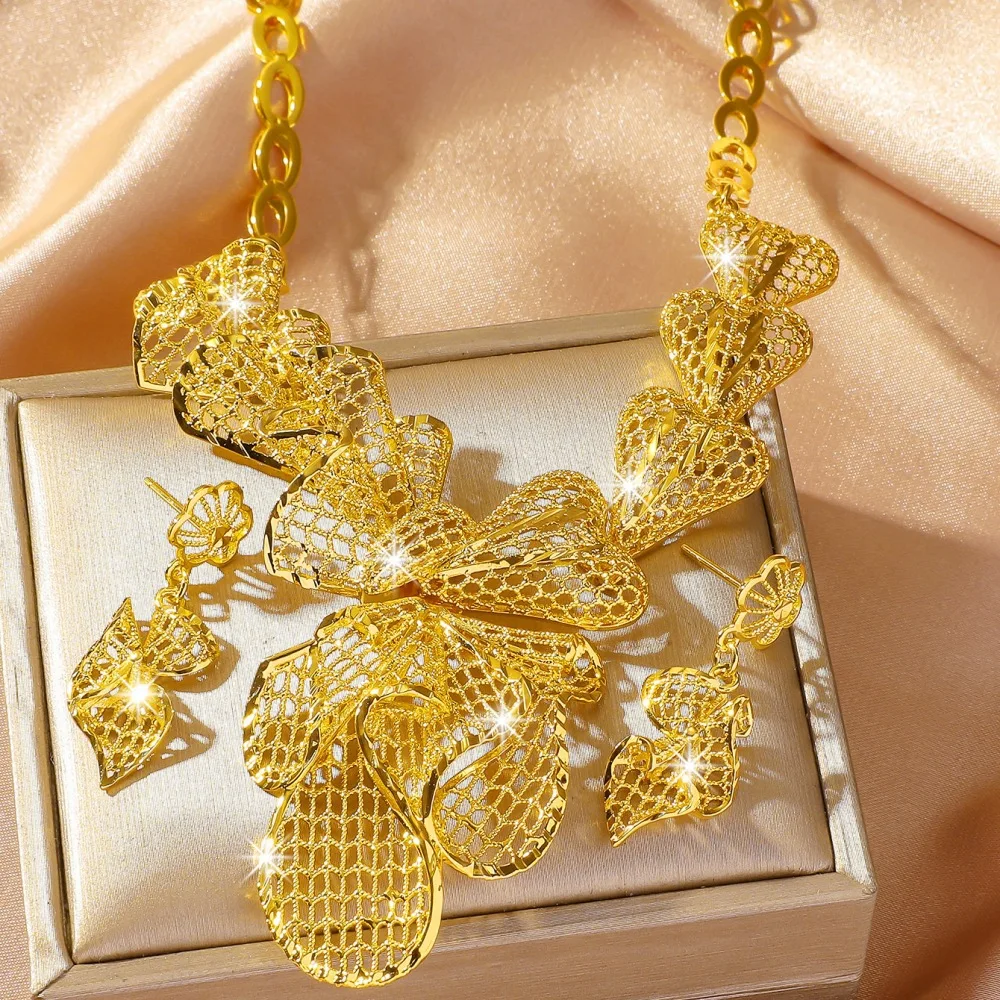 Middle East Cross-border Bride Unique Flowers 24K 9999 Real Gold Necklace Women's Earring Set Light Luxury Wedding Set Chain