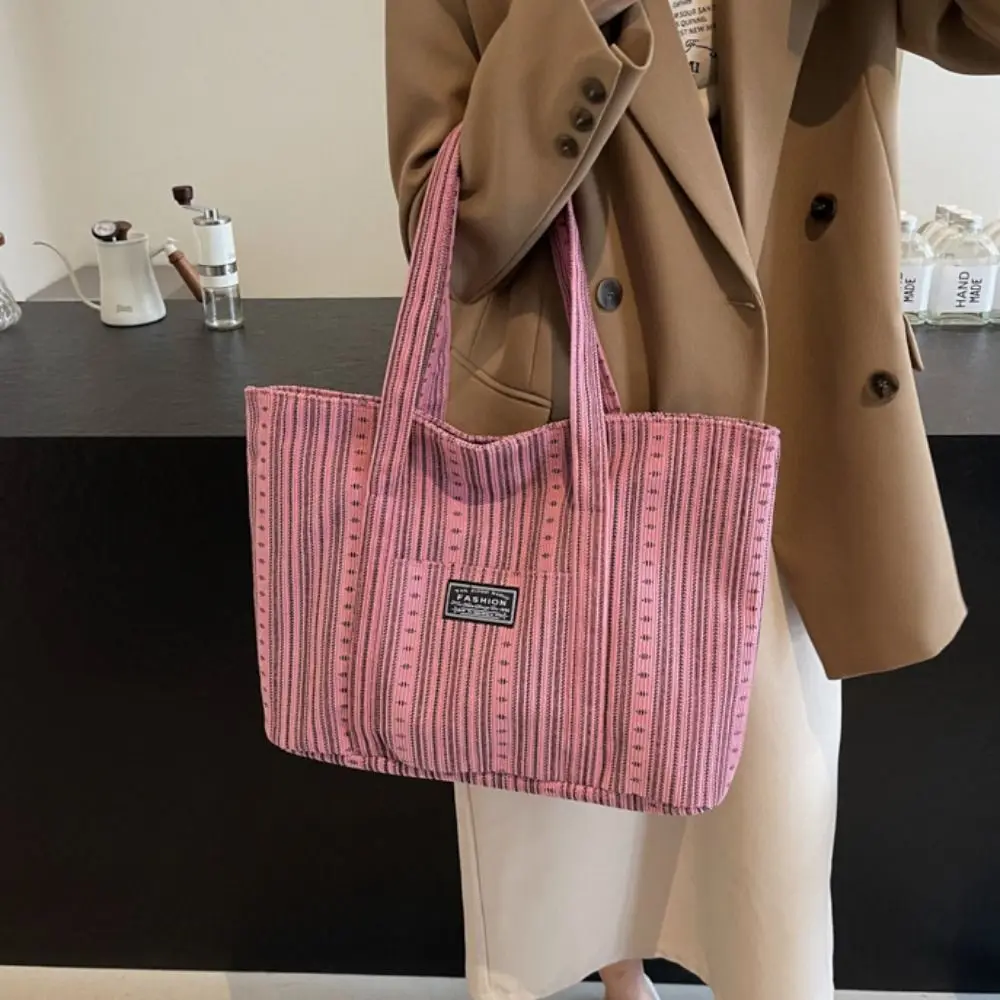 Fashionable Large Capacity Canvas Tote Bag Minority Design Original Commuting Shoulder Bag All-match Portable Mommy Bag Travel