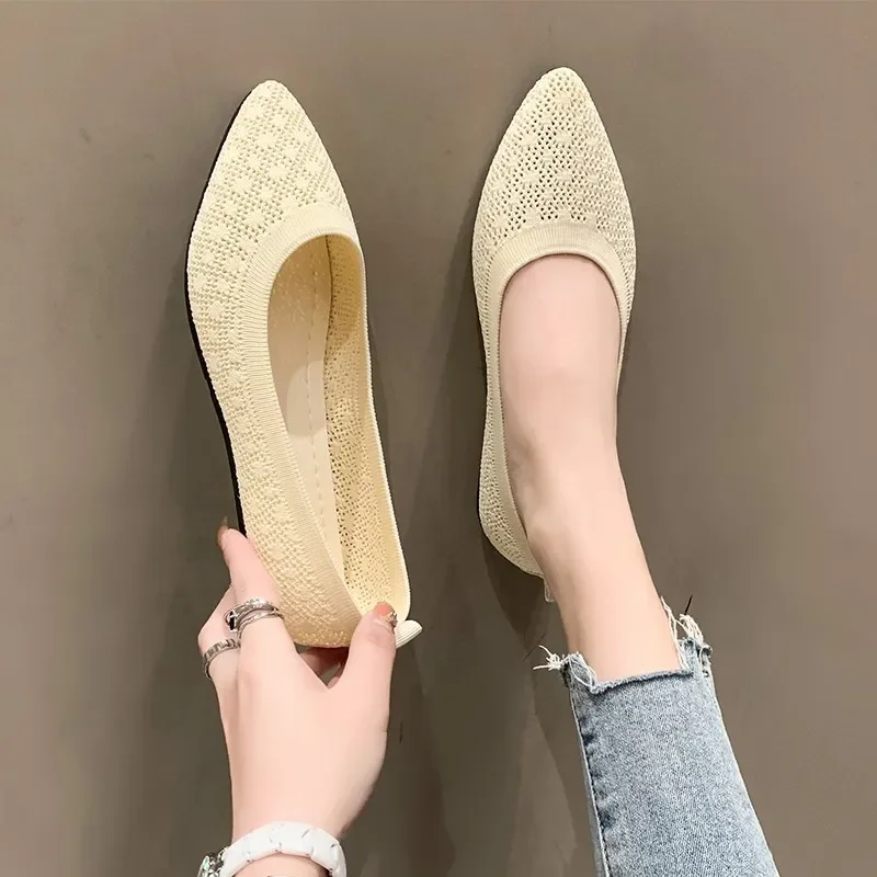 

2024 New Single Shoe Women's Spring and Autumn Versatile Casual Mesh Black Solid Comfortable Flat Bottom Women's Shoes