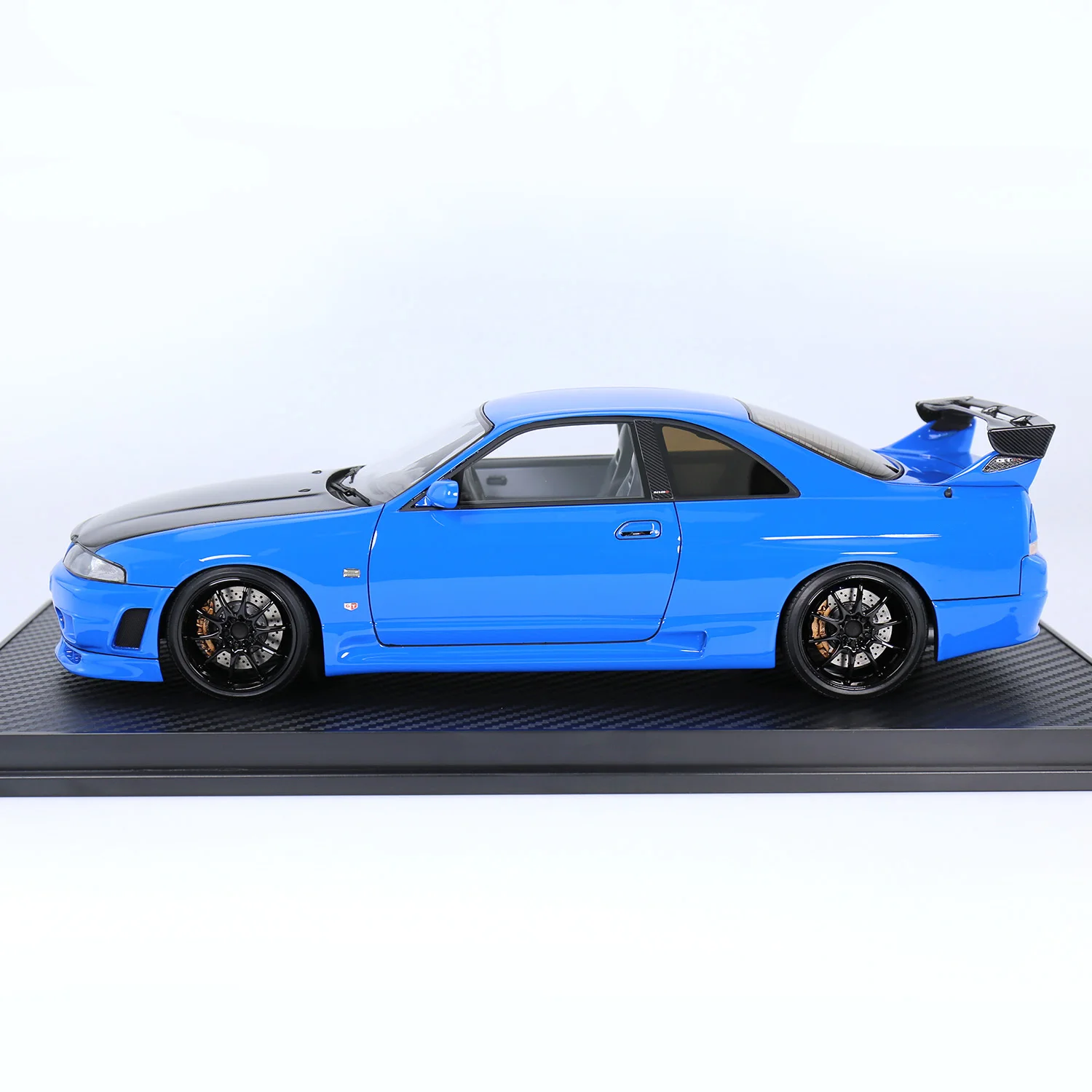 IG2779 IG2683 IG 2780Nissan Skyline GT-R (BCNR33) Midnight Purple