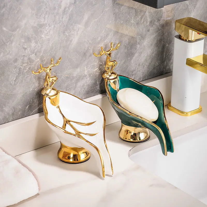 

1pc Leaf Shaped Soap Box With Deer Decoration, Self-draining Soap Dish, Soap Holder For Bathroom & Kitchen, Bathroom Essential
