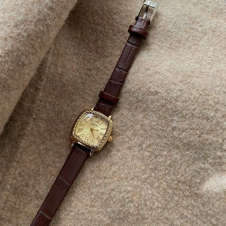 Women Small Quartz Watch Square 20mm Case Orologio with Roman Numeral Number Dial Luxury Clock Fashion Ladies Vintage Wristwatch