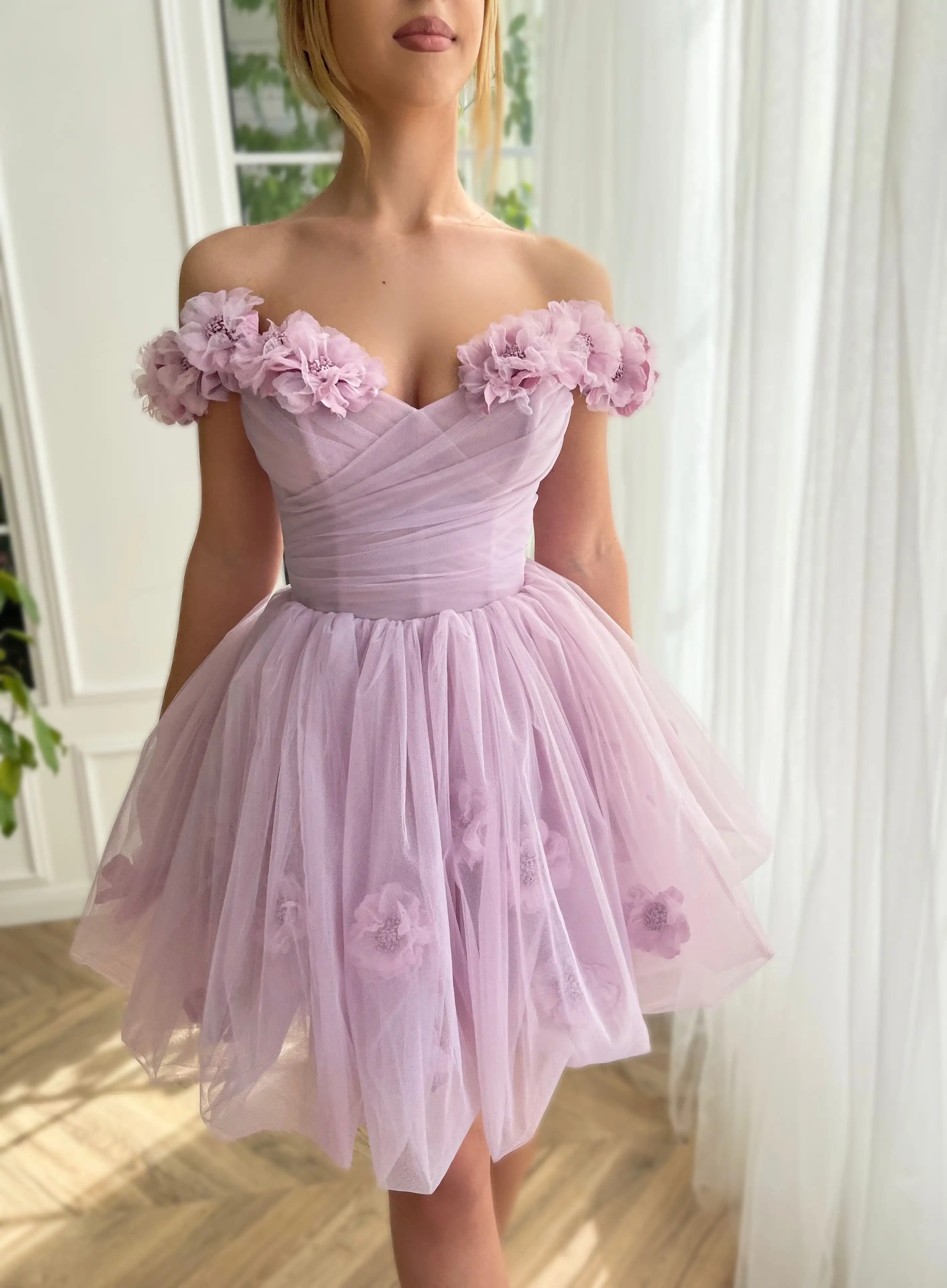 

Short Pink Prom Dresses Floral Tulle Pleats Off Shoulder V Neck Mini Ball Gown Corset Back Zipper Formal Party Graduation Gowns