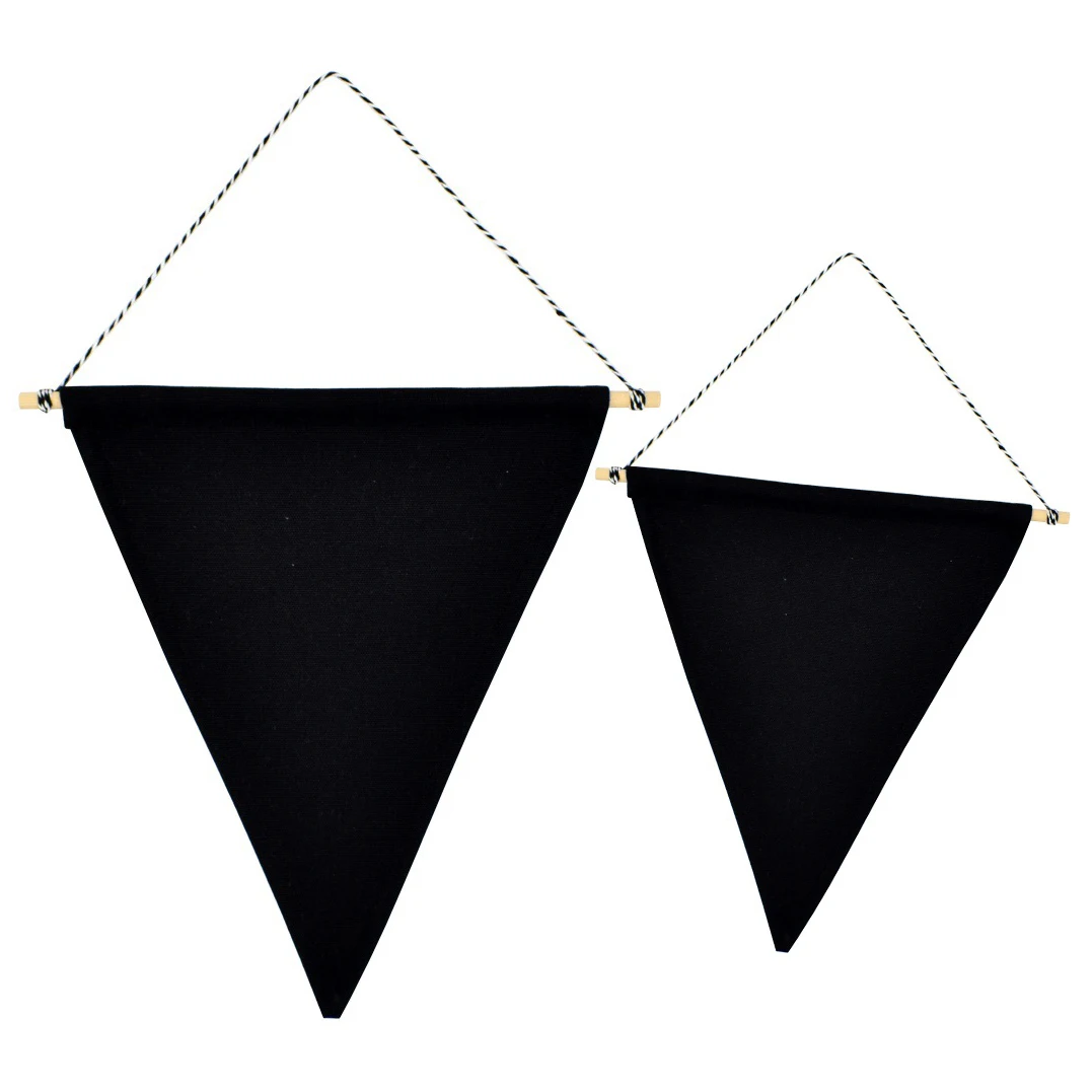 

2Pcs Nordic Style Badge Display Hanging Cloth Pennant Brooch Organizer Brooch Display Pendant Canvas Display Stand-Black