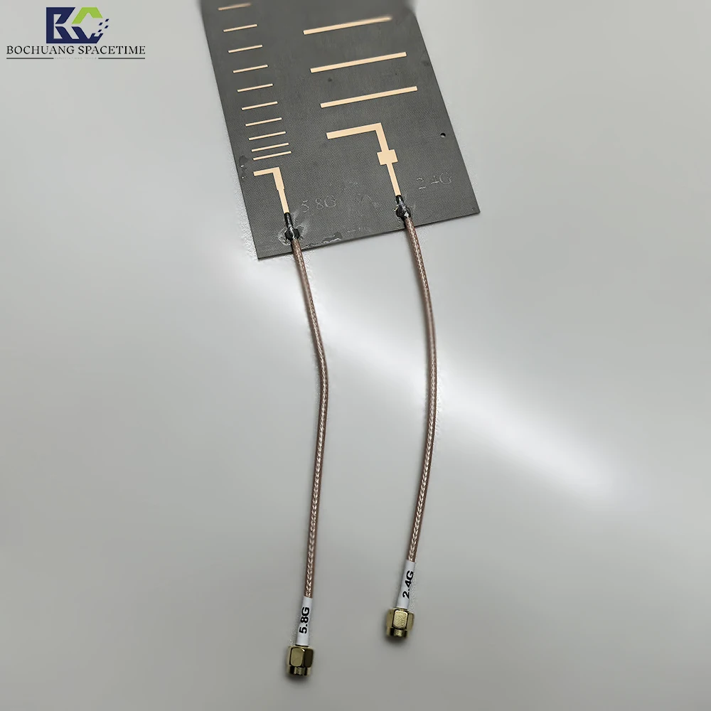 2.4GHz-5.8GHz 듀얼 주파수 방향성 송수신 안테나 2400-2500MHz/5700MHz-5900 UAV 방어용 PCB 안테나