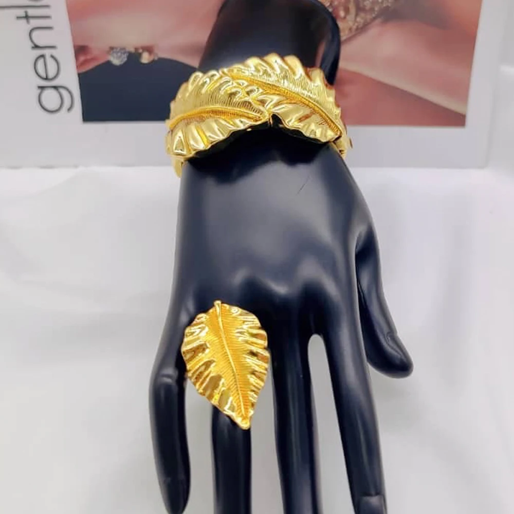 S81eb1dc50aa74320b8d14ad296c7257ef