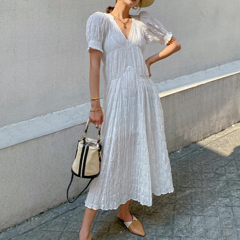 

Johnature Summer New Fold V-neck Solid Color French Simple Dress Women 2023 Puff Sleeve Loose Female Dresses