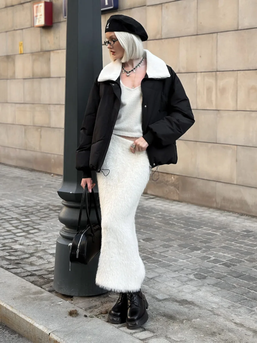 Bornladies  Autumn Winter Knit Maxi Skirt Women’s High Waisted Slim Fit Design Warm Windproof Ins Trendy Stylish Long Skirt