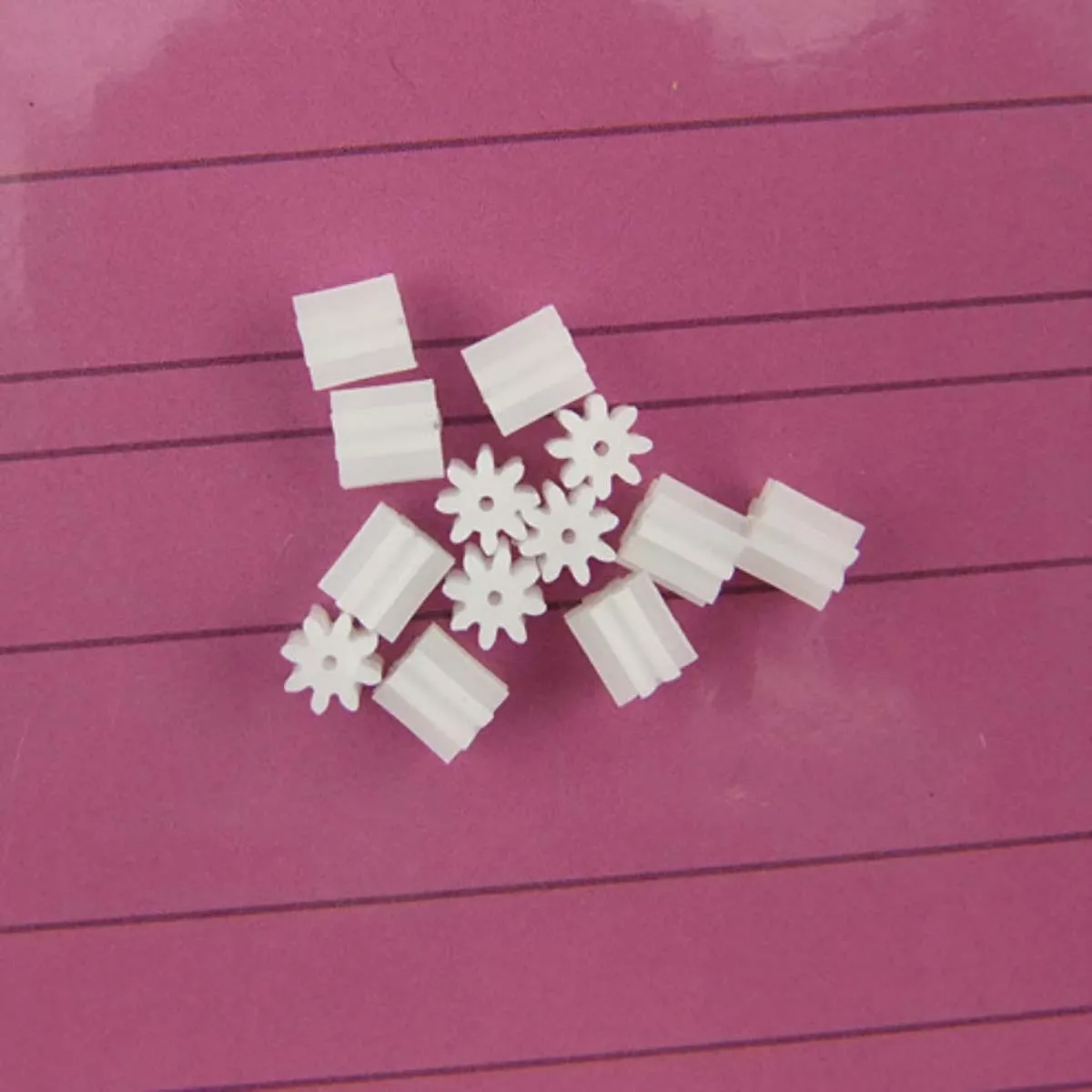 30Pcs 8/12/13/18 Teeth 0.5 Modulus Spindle Spur Gear 80.8A 81.5A 82A 122A 132A 182A Toy Spare Parts Model DIY Plastic Gears