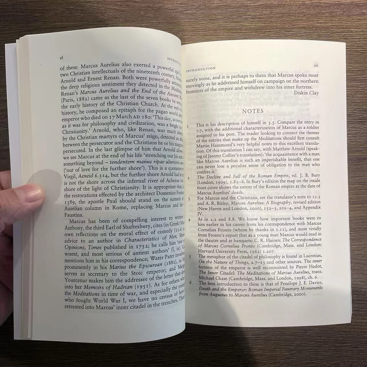 Marcus Aurelius' Meditations: English Paperback Edition