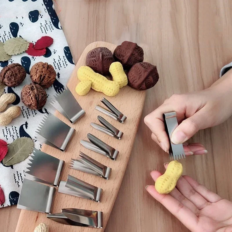 Tagliapasta In Acciaio Inossidabile 9 Stampini Per Biscotti A Forma Di Gonna | Acciaio Inossidabile | Per Feste E Decorazioni | POPETPOP Set Stampini Per Decorazioni