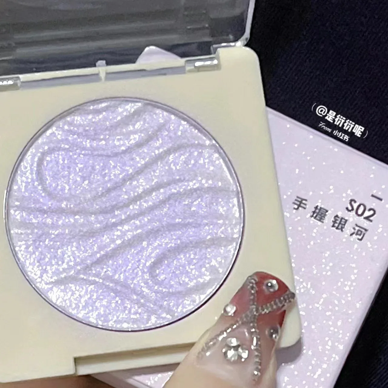 

FOCALLURE Light and Shadow Magic Highlighting Contouring All-in-one Palette Matte Mashed Potato Facial Brightening